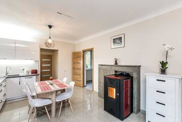 Фото Дома для отпуска Pinetree Inn г. Елгава 2