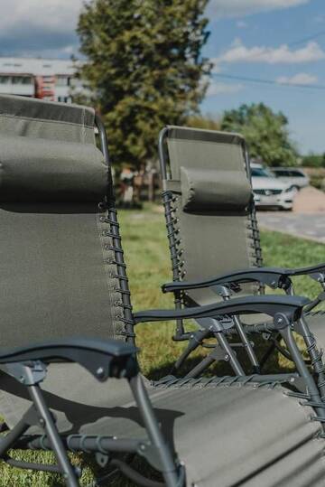 Фото номера Дом с 2 спальнями Дома для отпуска Pinetree Inn г. Елгава 68